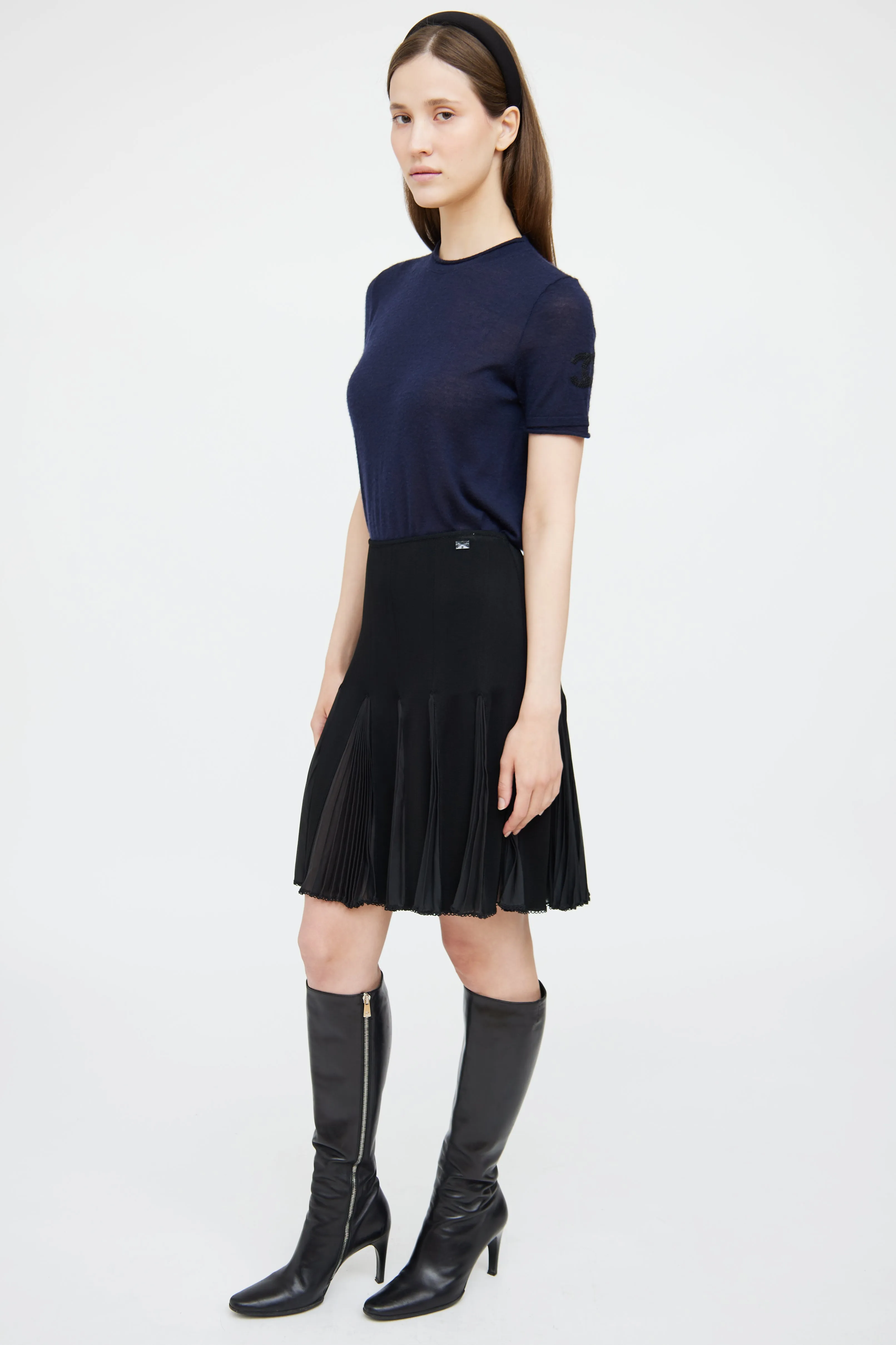 2004 Black Flowy Panel Pleated Skirt