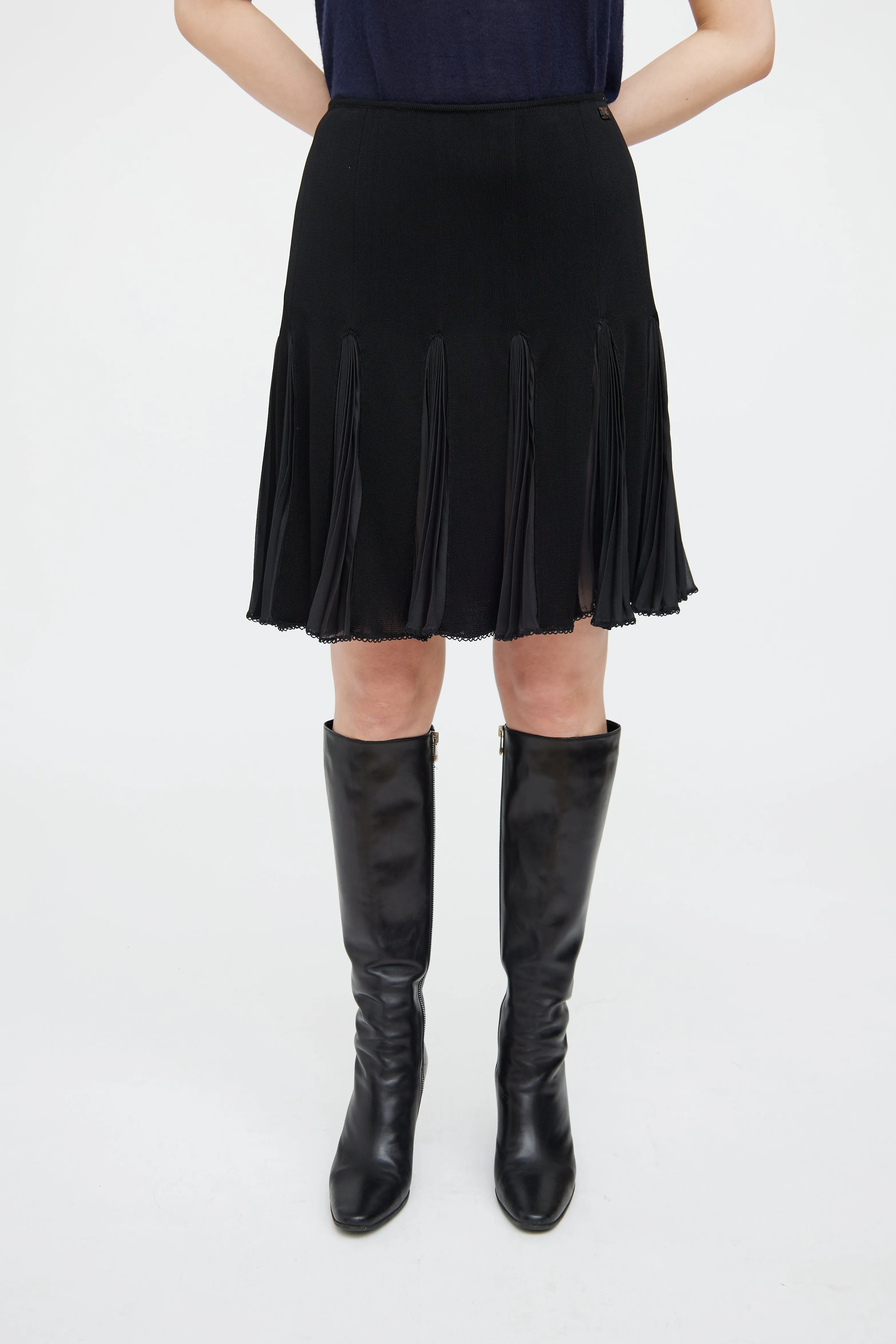 2004 Black Flowy Panel Pleated Skirt