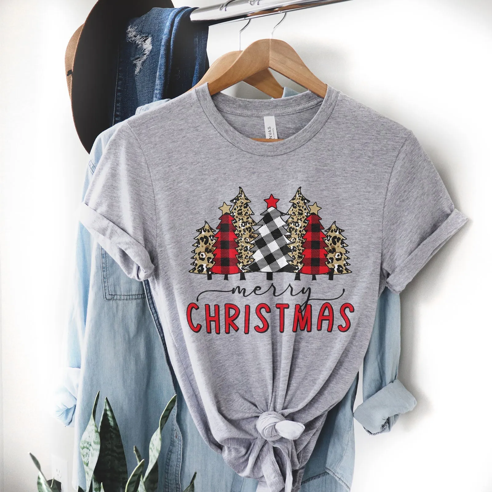 Free Gift - Merry Christmas Plaid and Leopard Tee