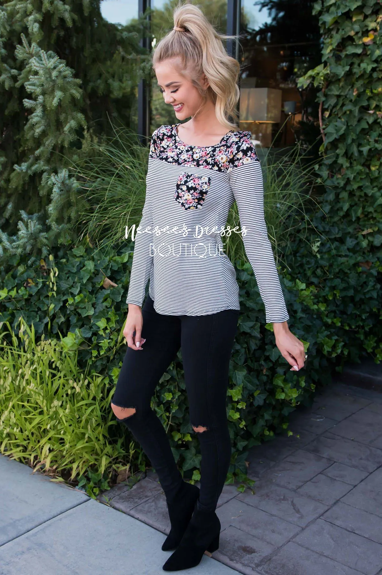 Say Hello floral top