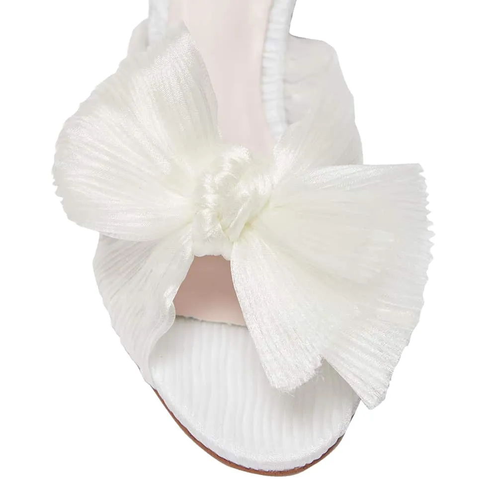 Surge Heel in Ivory Fabric