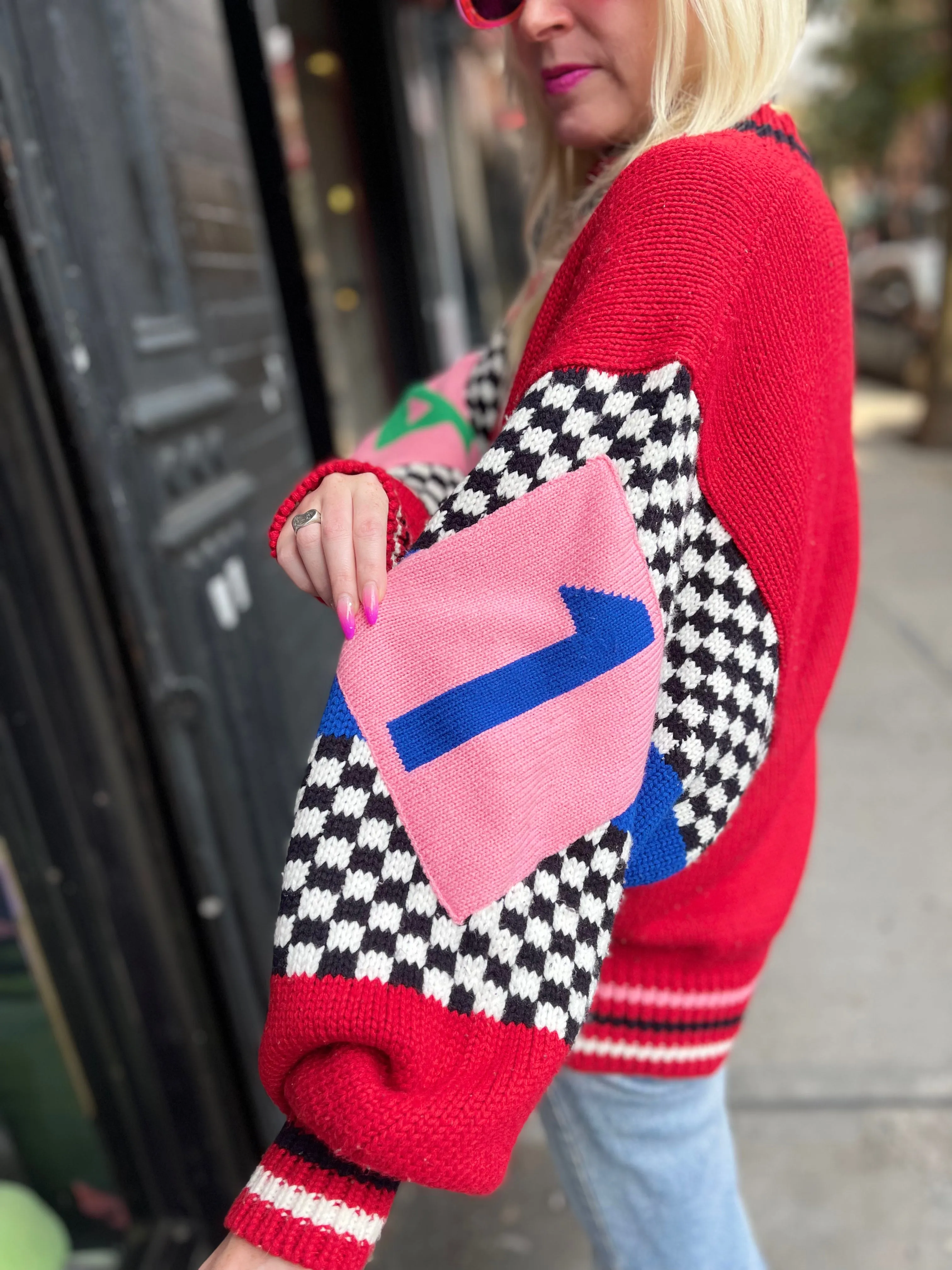 Vintage 80s Oversized Knit Red With Checkered Graphics