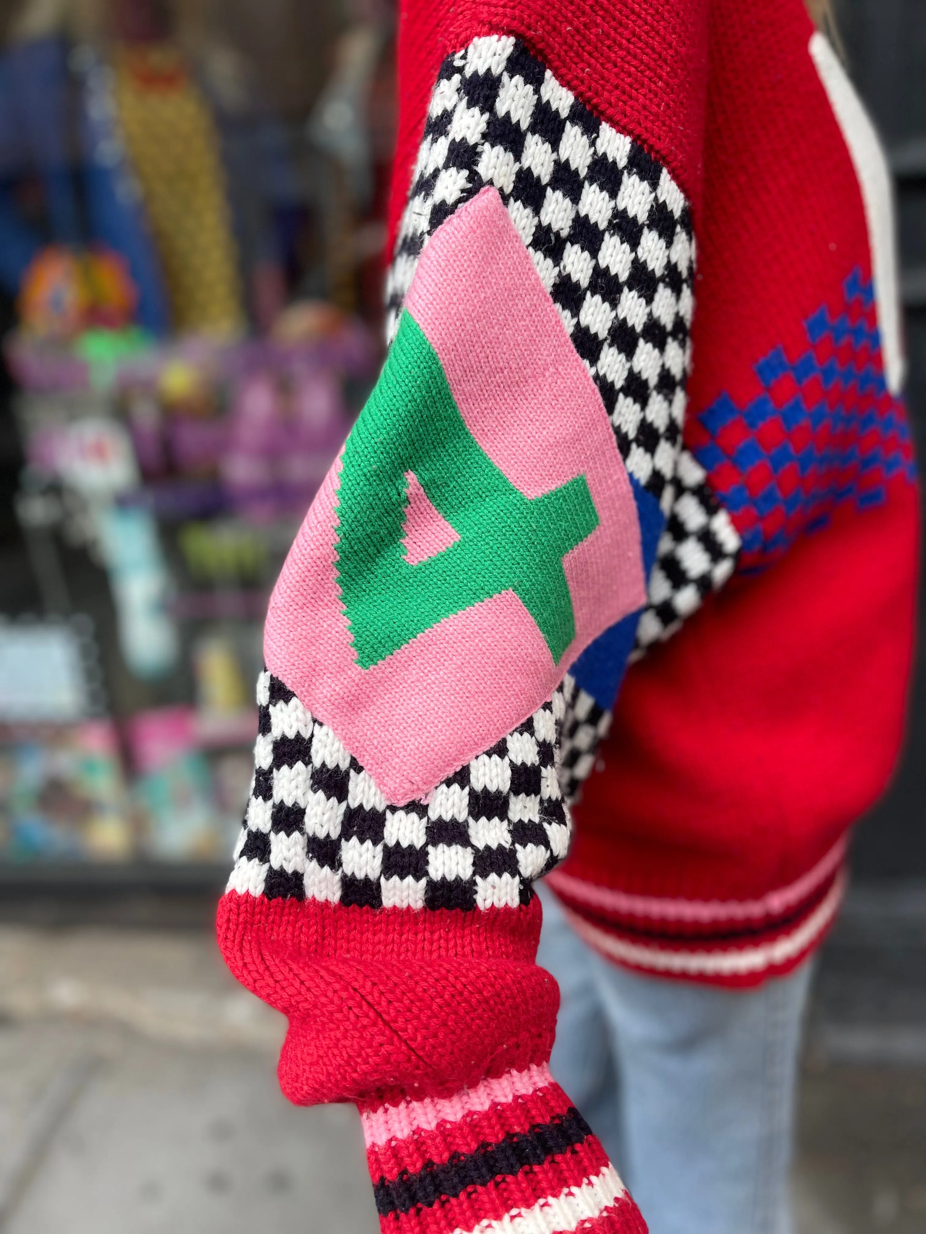 Vintage 80s Oversized Knit Red With Checkered Graphics